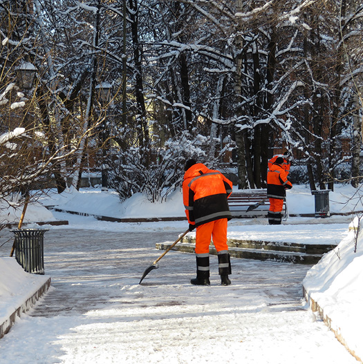 Commercial Snow Removal Services in Macomb County, Michigan - snow2